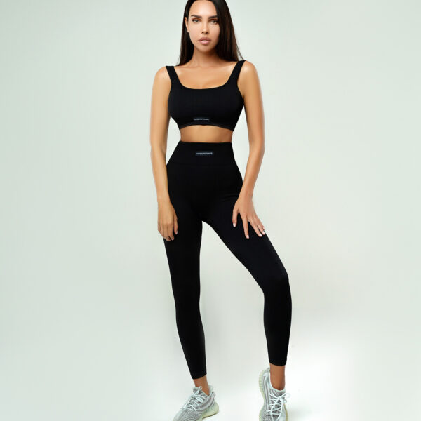 Famous Seamless set in Black