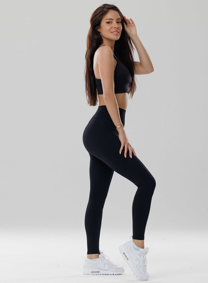 Ocean Breeze Seamless set in Black