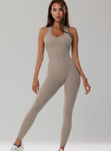 In shape bodysuit in Brown