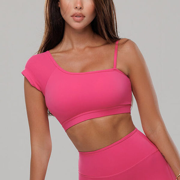Game change crop top in Pink